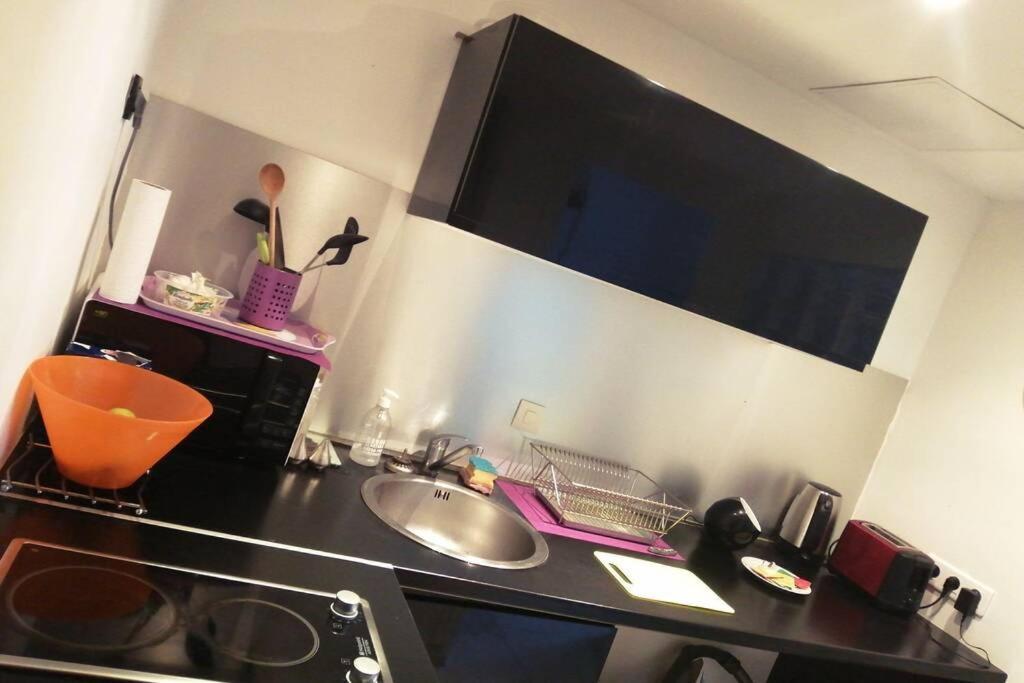Un Nid D Amour Au Coeur De Cannes Apartment Exterior photo